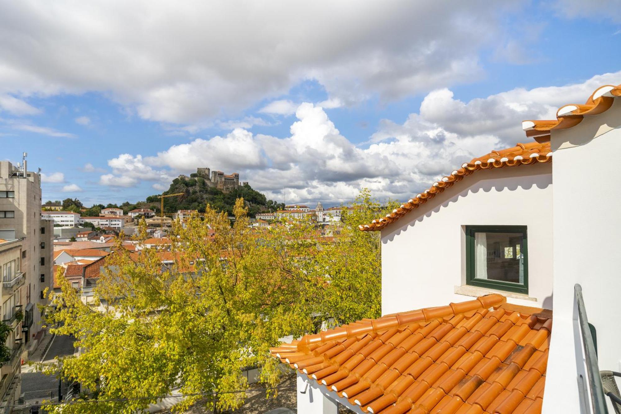 Forest Villas - Guest House Leiria Exterior photo